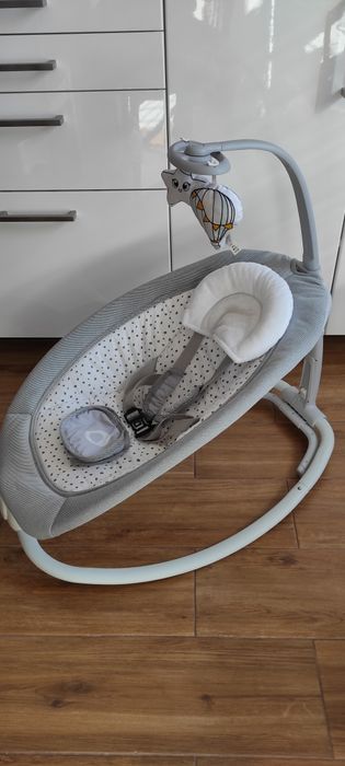 Leżaczek Bujaczek dla dziecka Lionelo Pascal