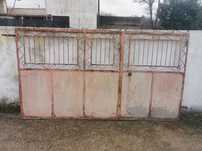 Porta de ferro exterior