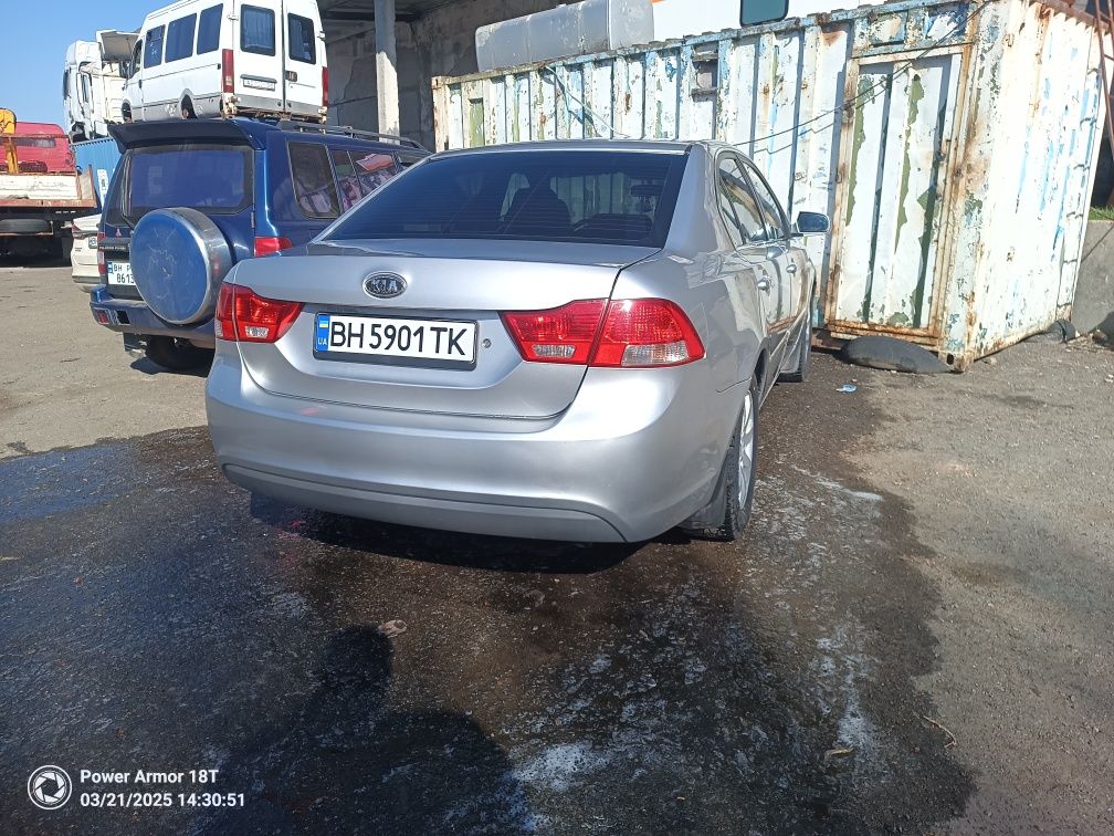 Kia magentis  2.0 механіка 2009р.