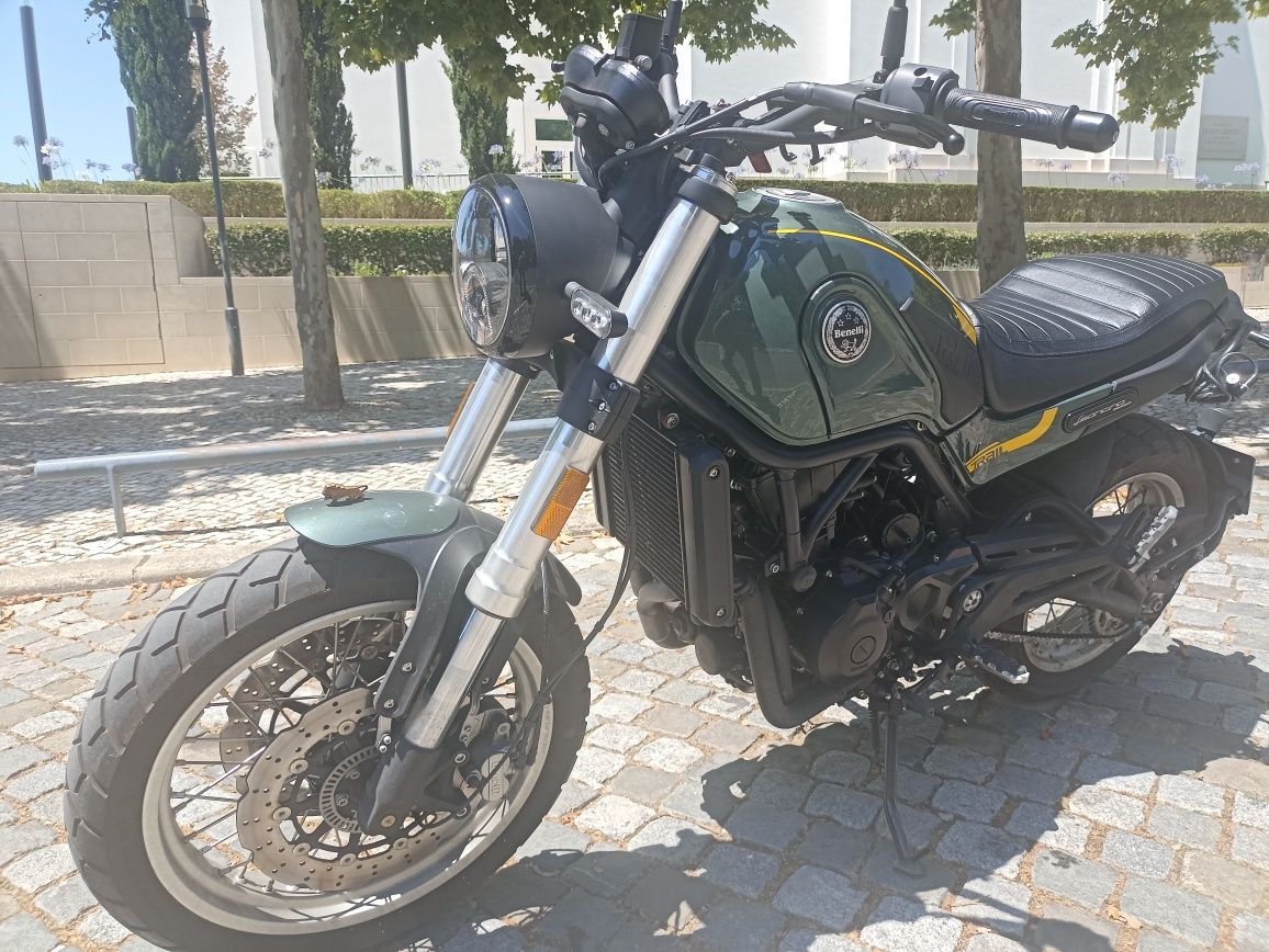 Vendo Benelli Leoncino 500 Trail (carta A2)