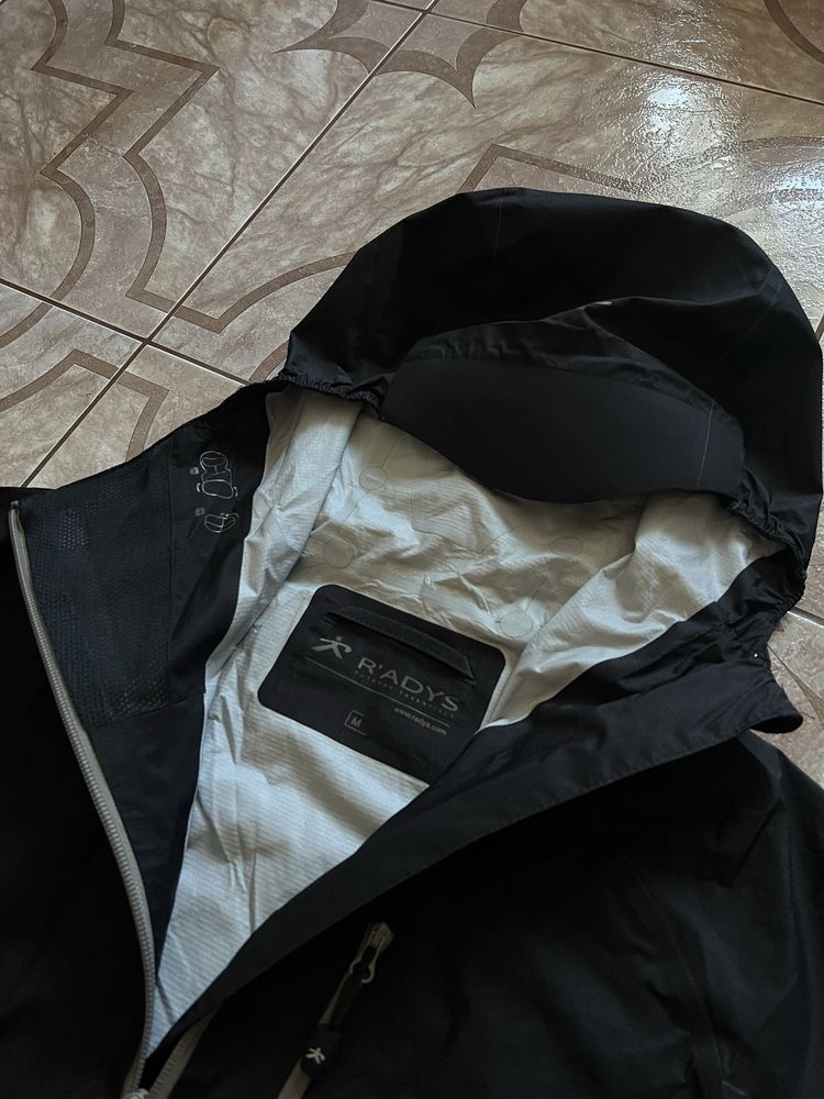 Вітровка R’adys Gore-tex