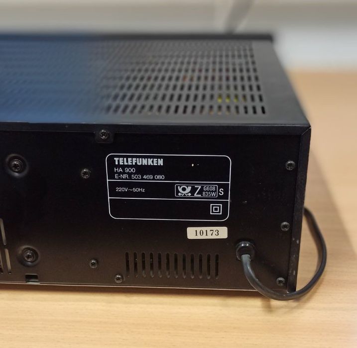 Підсилювач Telefunken HA 900 — легендарний німецький звук