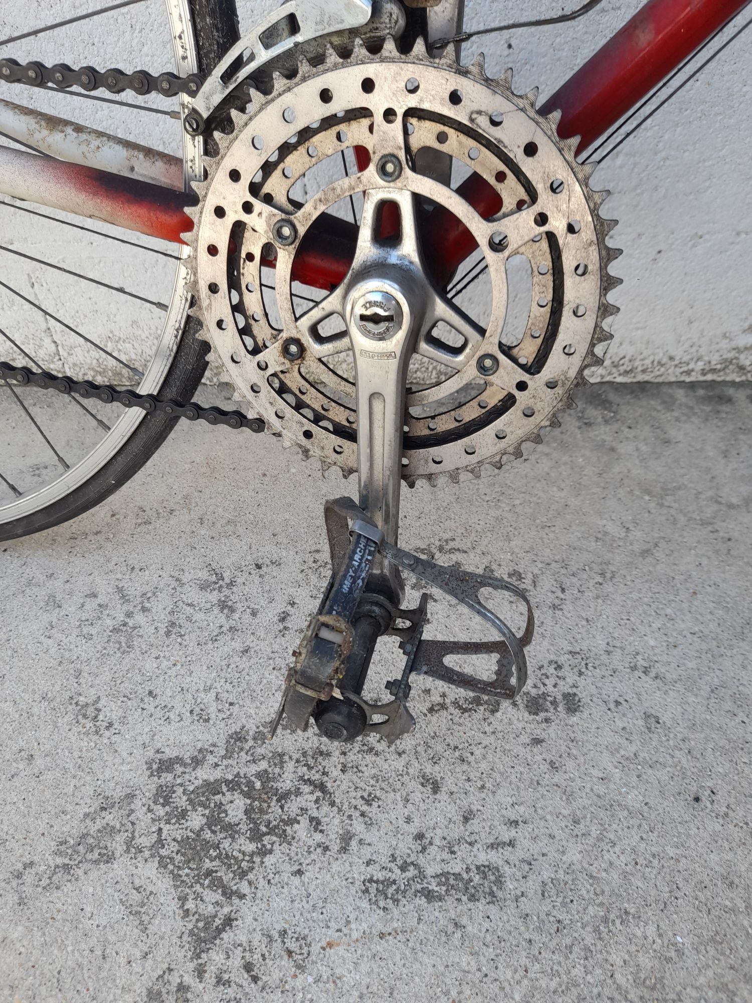 Bicicleta de corrida antiga so pa quem tem gosto vendo no estado k se
