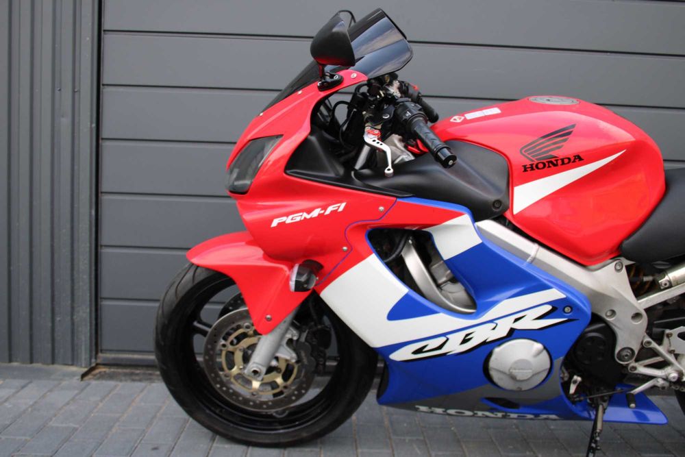 Honda CBR 600 F4i PC35 * 2002 * 51.407km * Zarejestrowana * YOSHIMURA