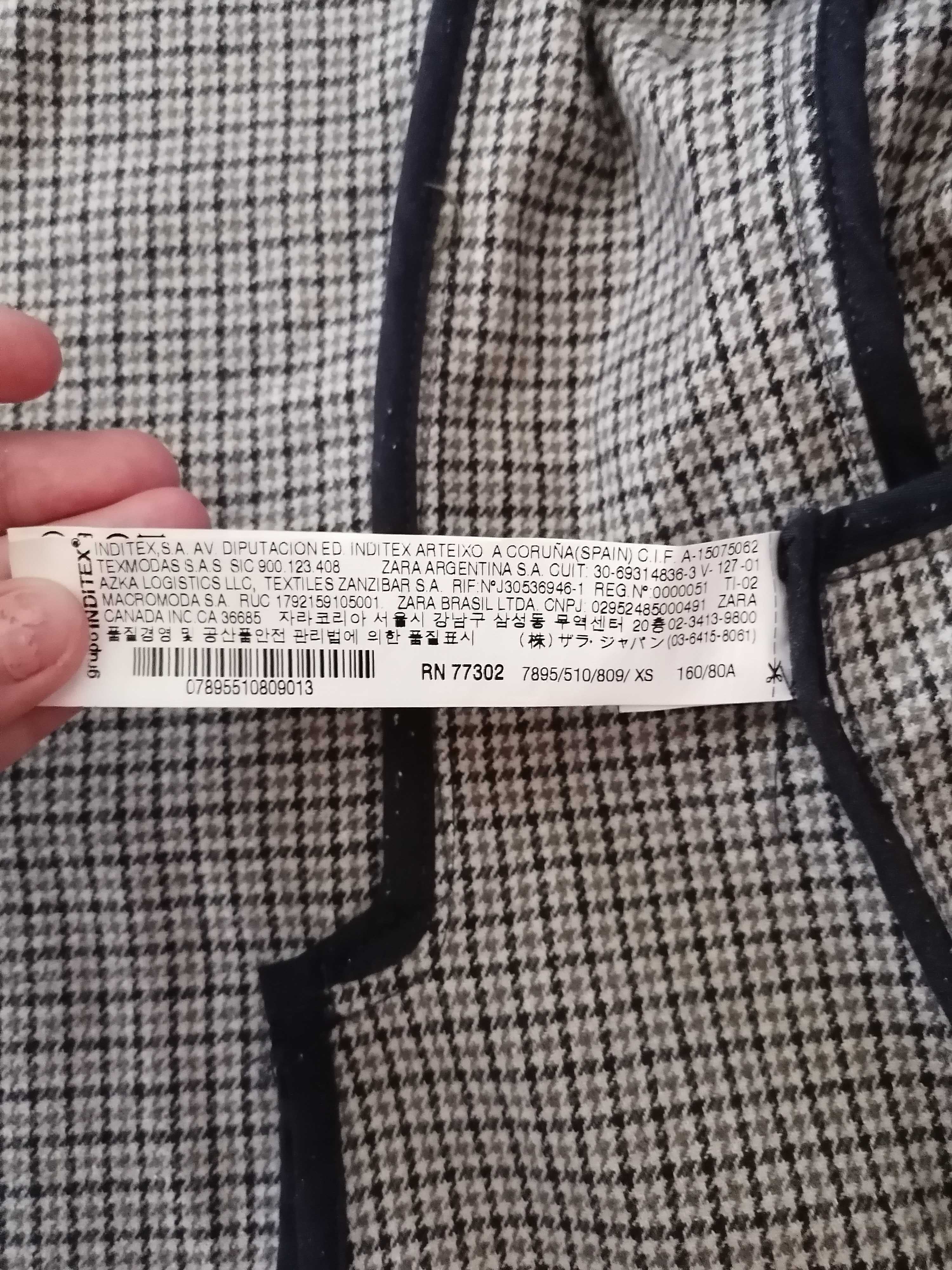 Blazer axadrezado da Zara, tamanho Xs