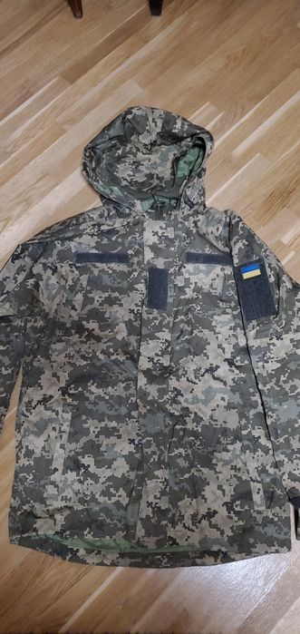 Куртка вітровологозахисна зимова нова