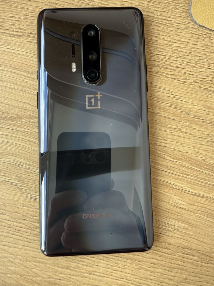 One plus 8 pro 128/8
