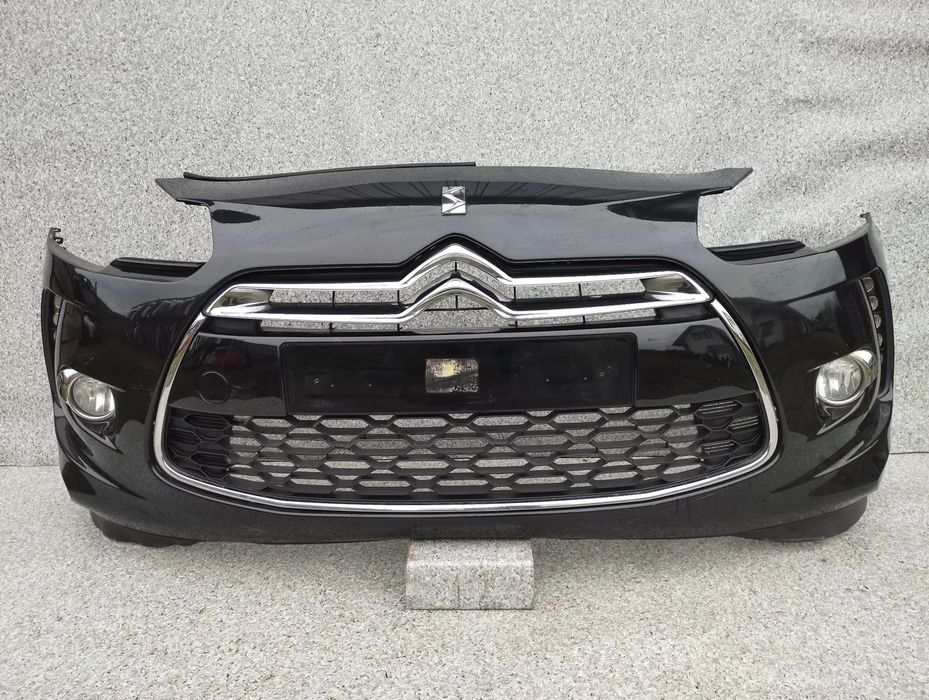 Citroen DS3 10-16r zderzak przód przedni LED