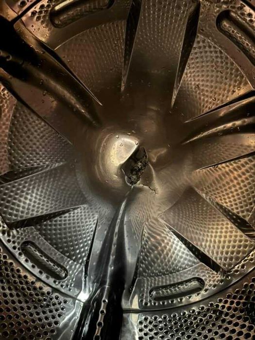 Пральна машина Indesit