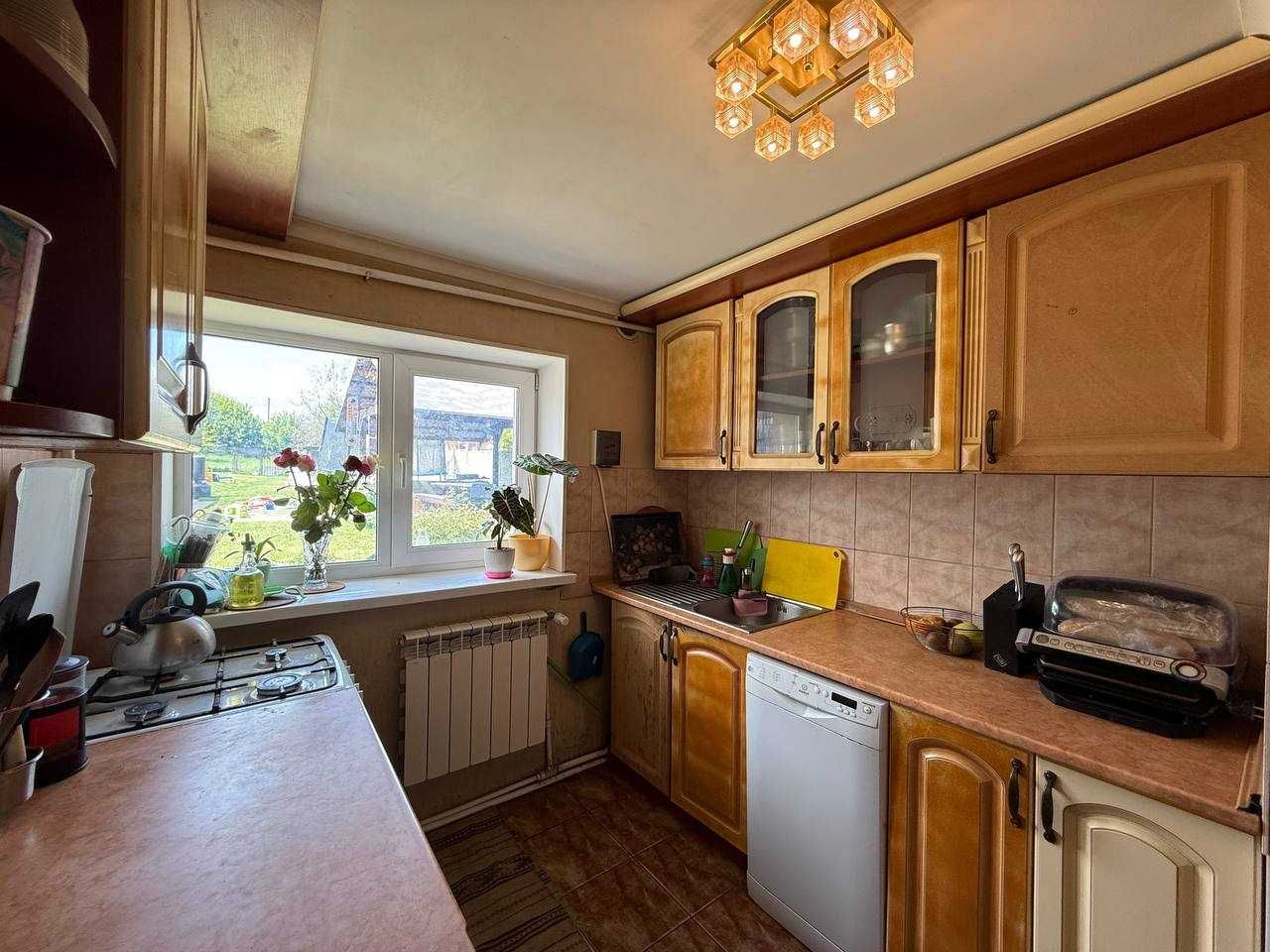 Продаж будинку з ремонтом, 3 кімнати,16сот.м.Буча.Держ.програми.ID:708