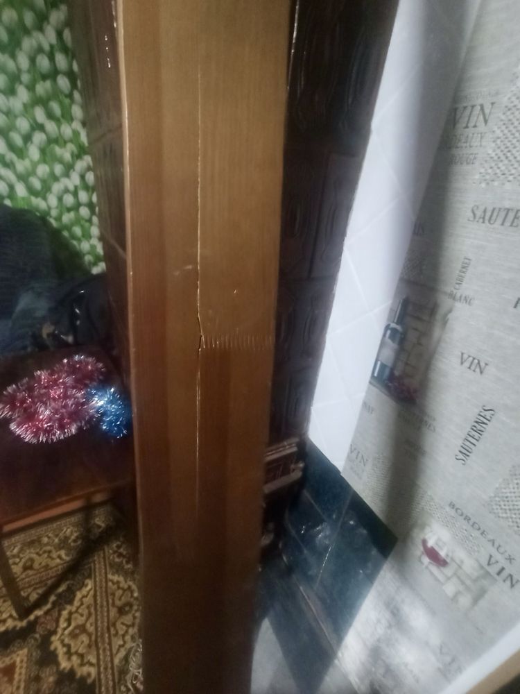 Продам деревʼяне ліжко БЕЗ МАТРАСУ