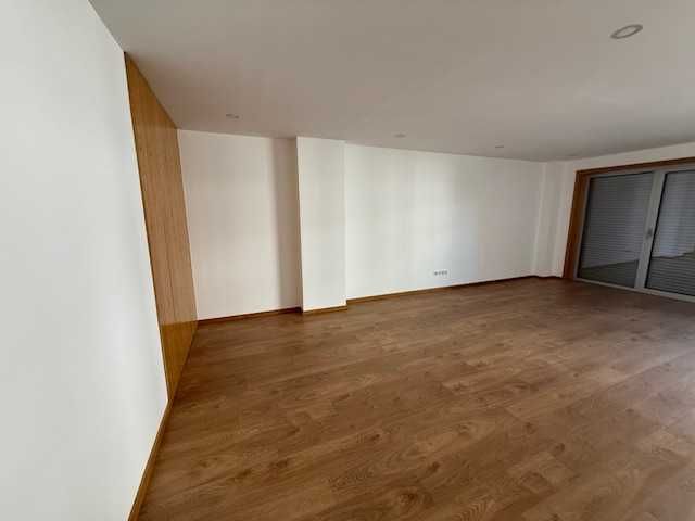 APARTAMENTO T2 PARA ARRENDAR- URGEZES, GUIMARÃES