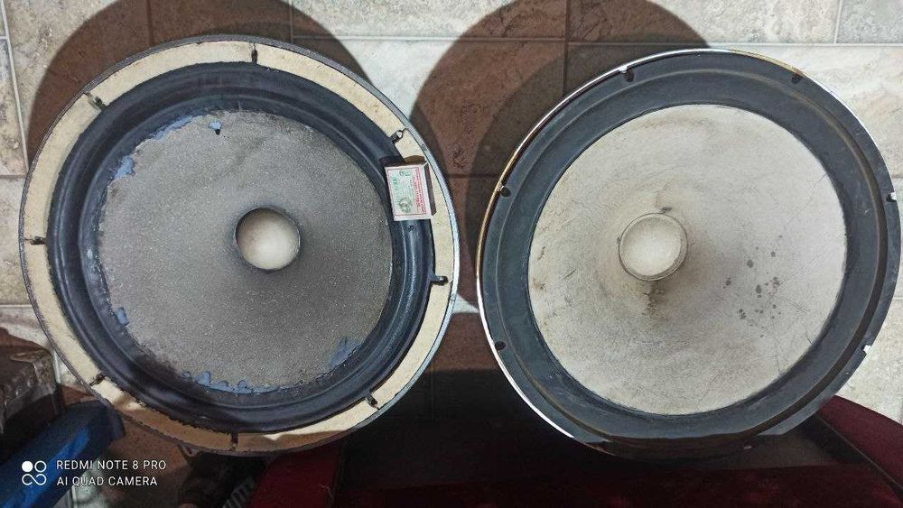 Продам нч динамік Tesla ARO  15 дюймів.15 ом