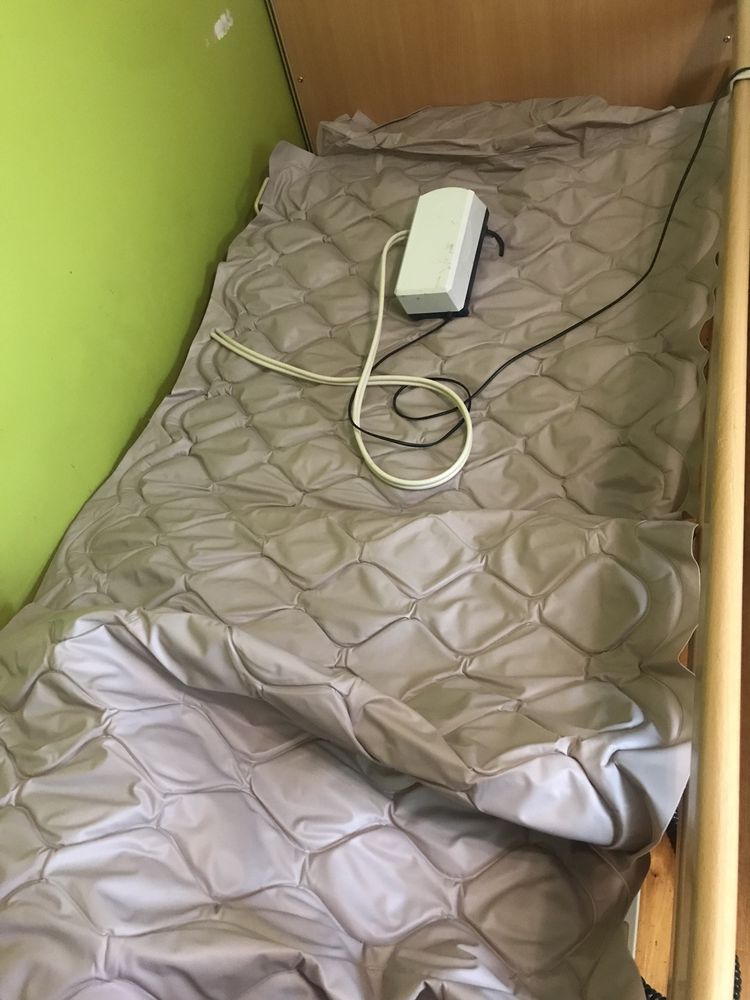 Łóżko ortopedyczne