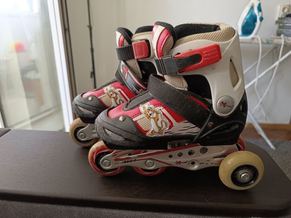 Продам роликові ковзани explore 29-32
