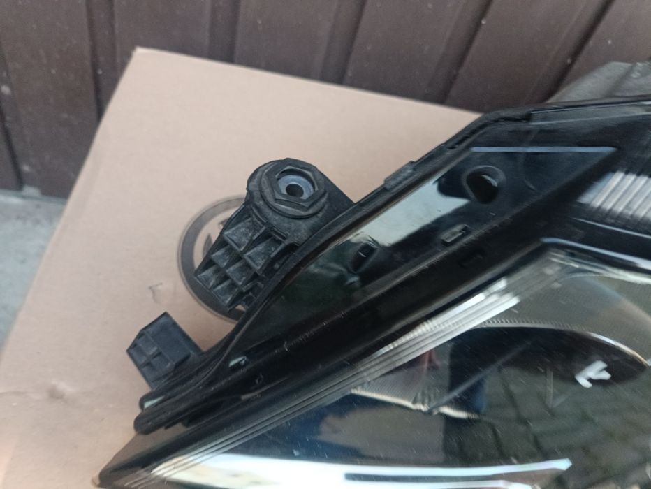 Skoda Octavia 3 III lift reflektor przedni lewy przód full LED EU