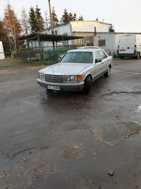 Mercedes W126 260S