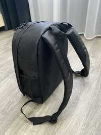 Фото рюкзак з кодовим замком та дощовиком