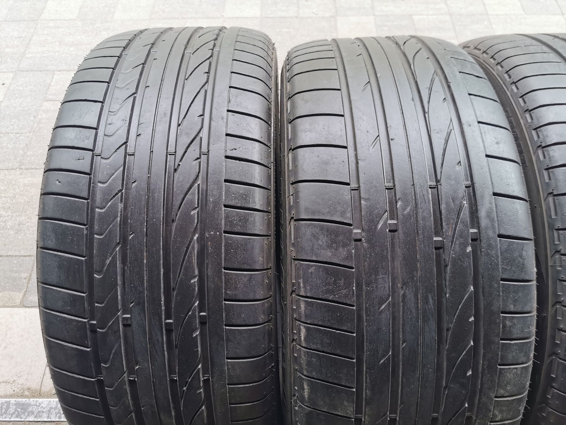 Летняя резина 285/45 R20 Bridgestone Dueler