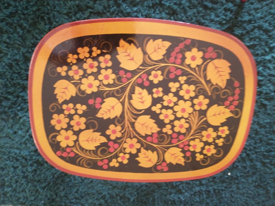 Stolik i dwa stołki - unikatowe - Khokhloma Chochłoma