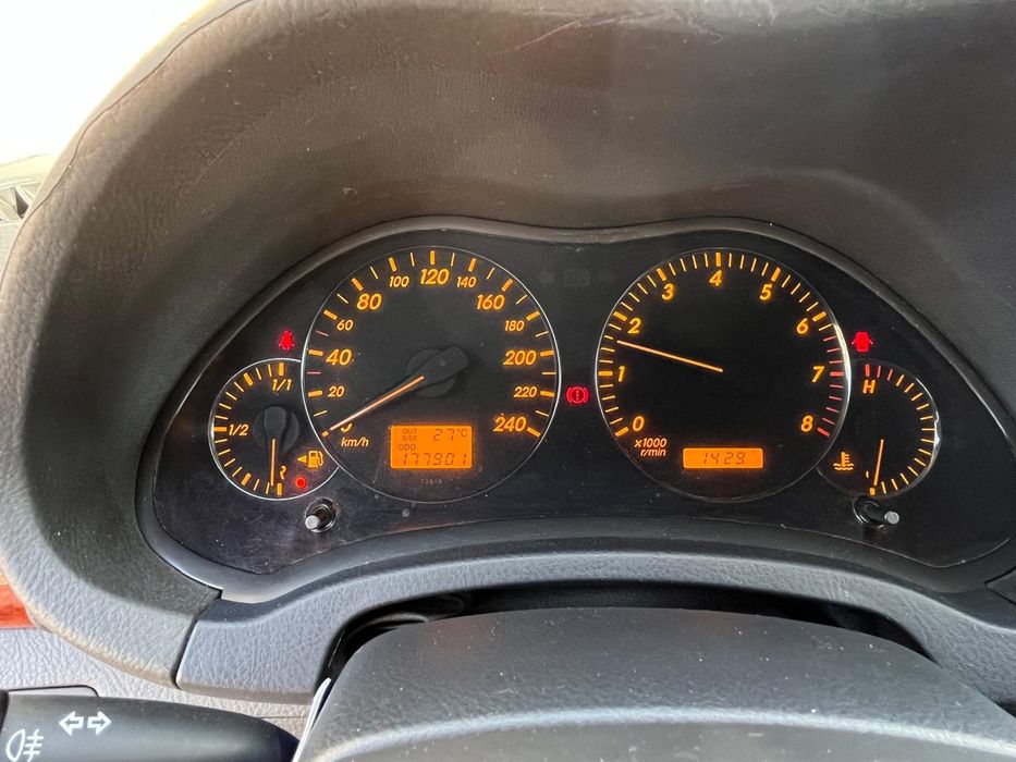 Toyota Avensis 1.6