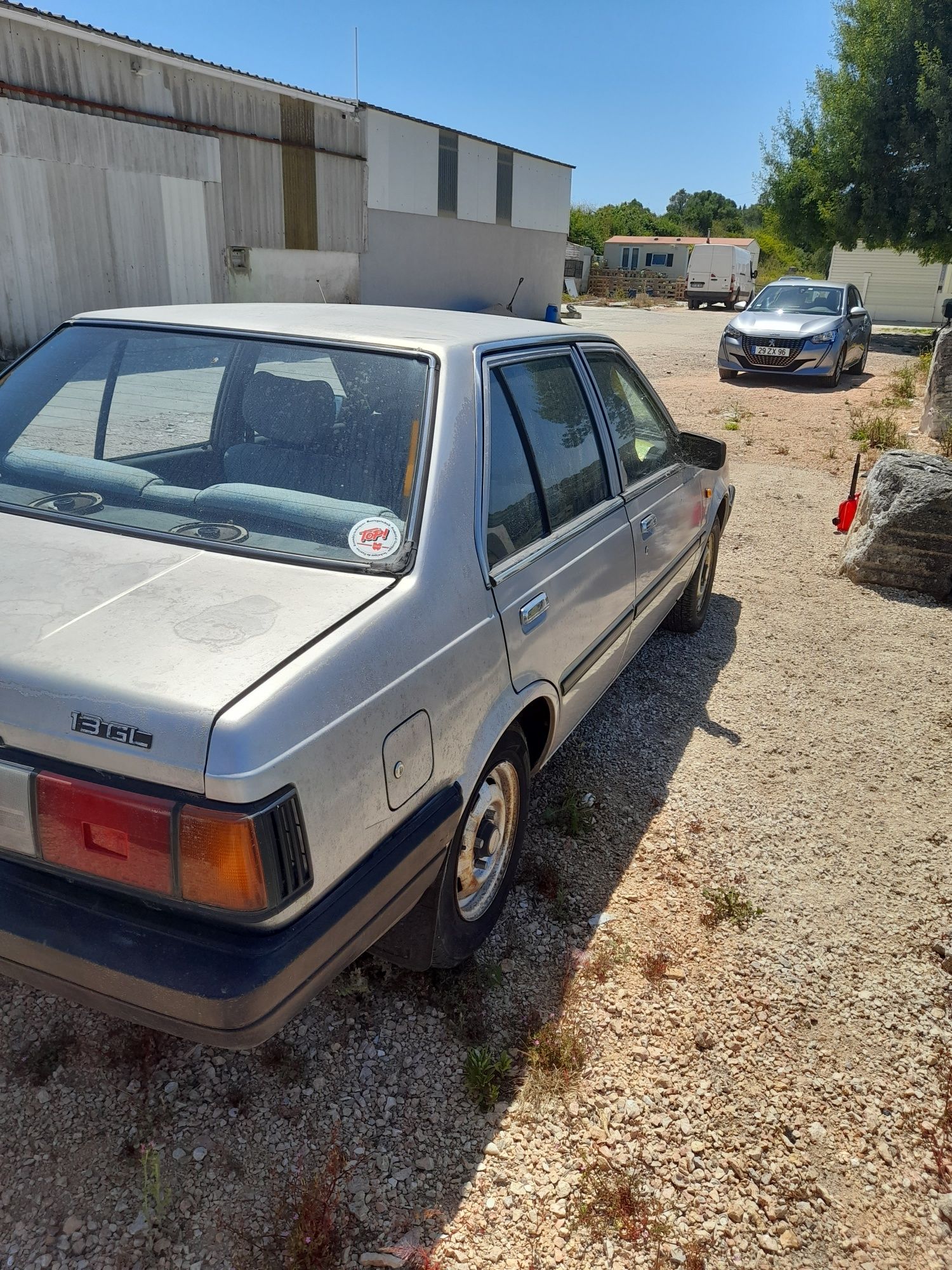 Nissan sunny 1.3Gl