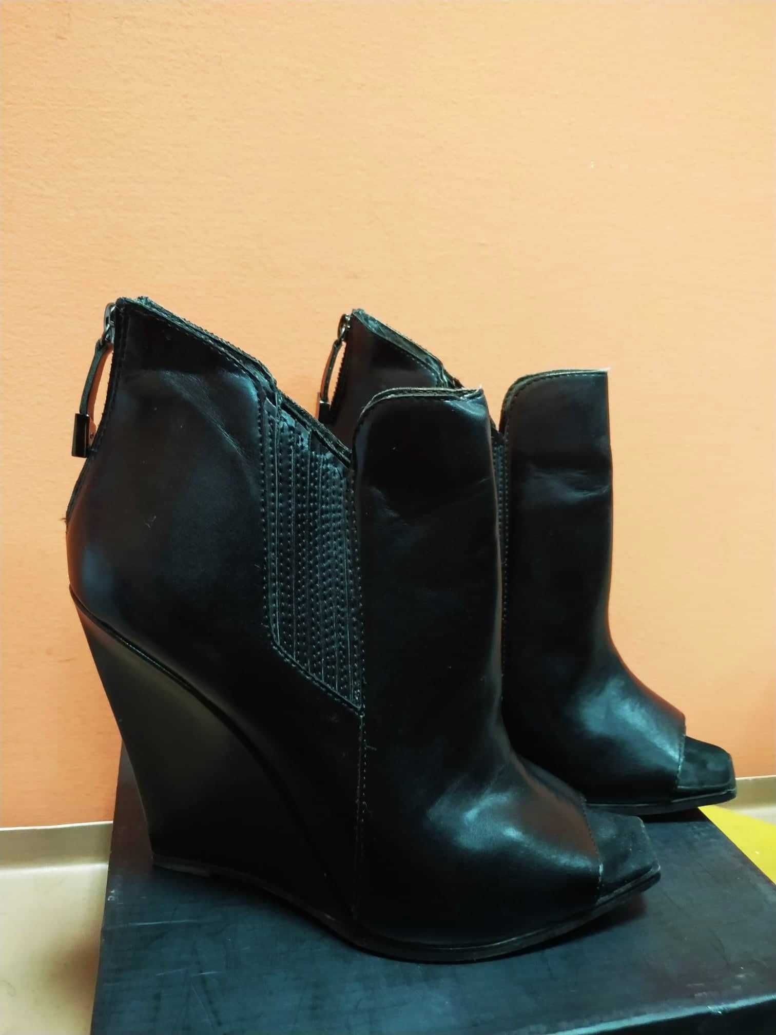 Czarne botki open toe Zara 40