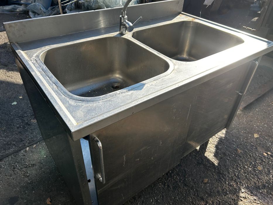 Zlew gastronomiczny dwukomorowy nierdzewny