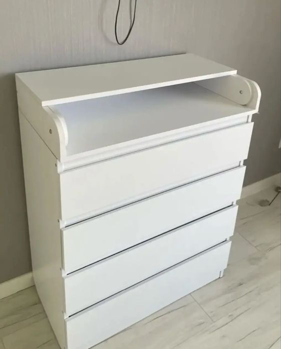 Пеленальний комод білий