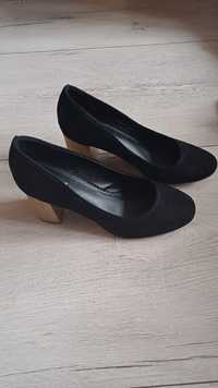 Graceland nowe czarne zamszowe buty czółenka na słupku r. 37