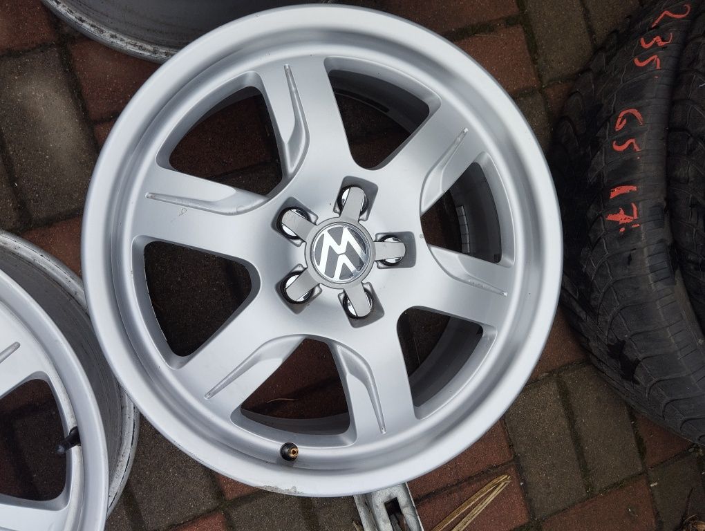 Диски Audi Volkswagen Skoda Mercedes R17 5*112