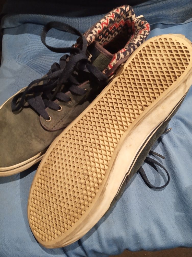 Buty welur Vans 40