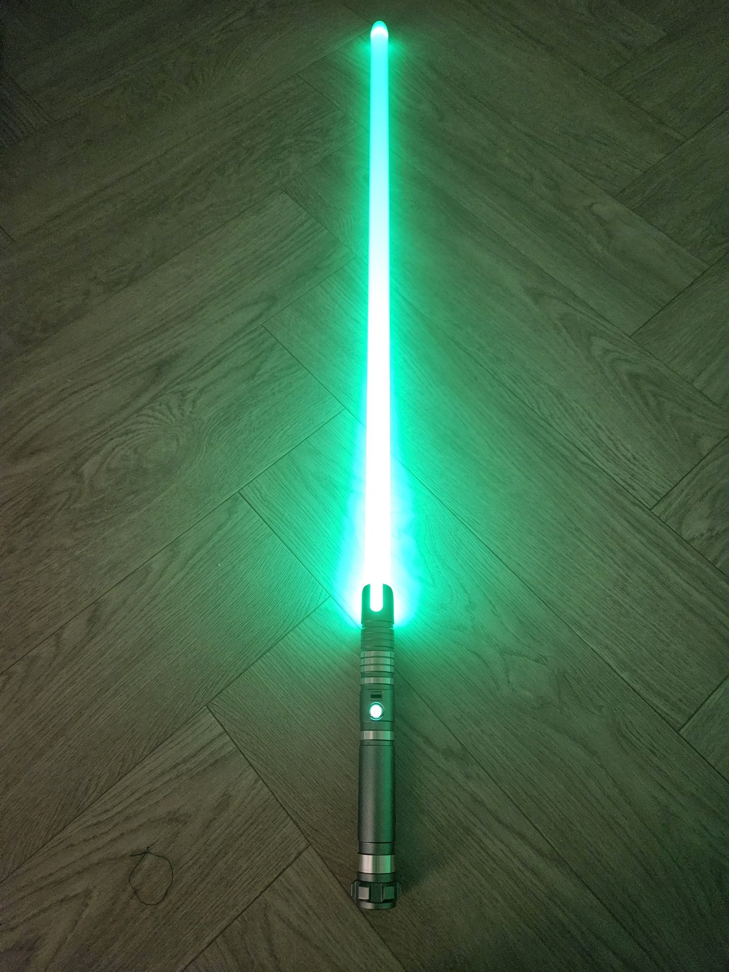 Miecz świetlny firmy saber theory