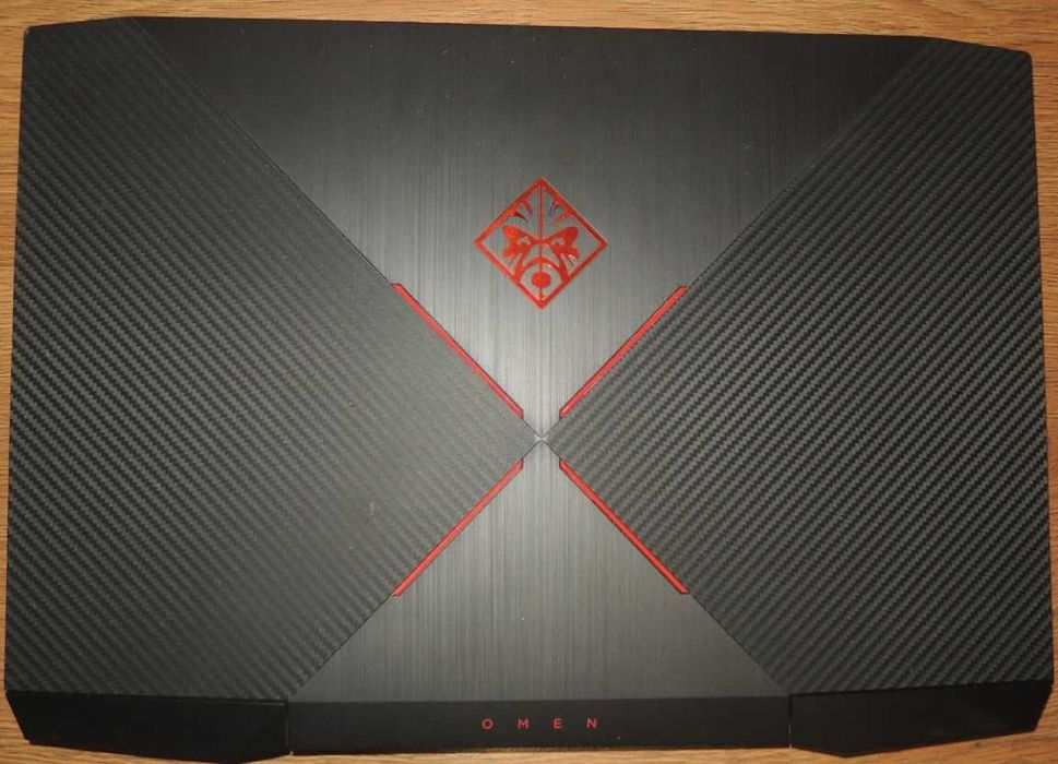 игровой ноутбук HP Omen 15 FHD IPS/i7/GTX 1050Ti 4/8/128+1Tb