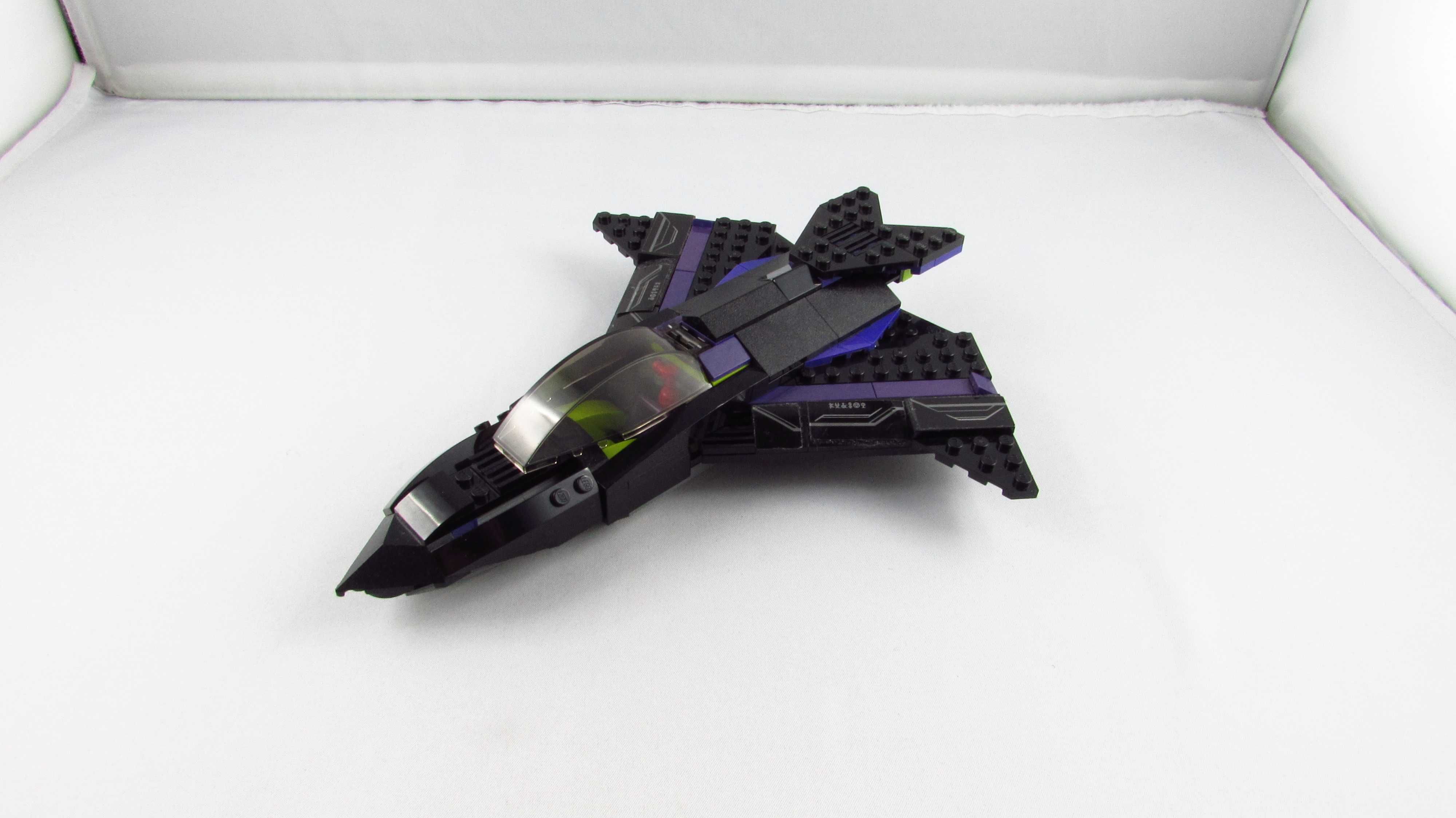 LEGO - 76047 Pościg czarnej pantery - Kompletny statek czarnej pantery