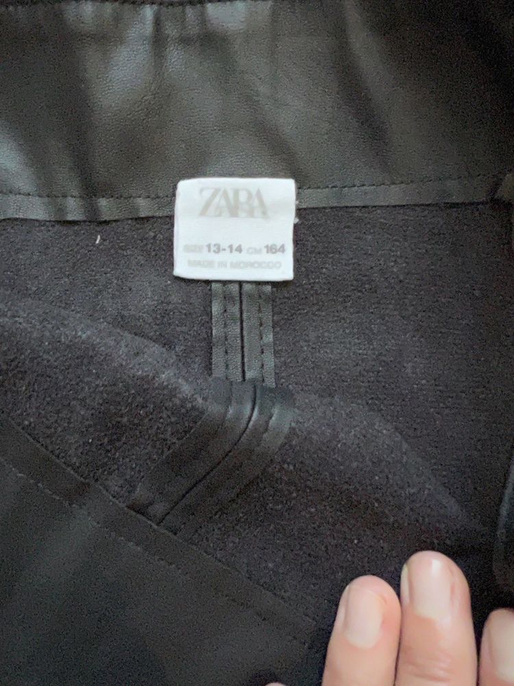 Zara шкіряний сарафан на флісі з кишенями чорний