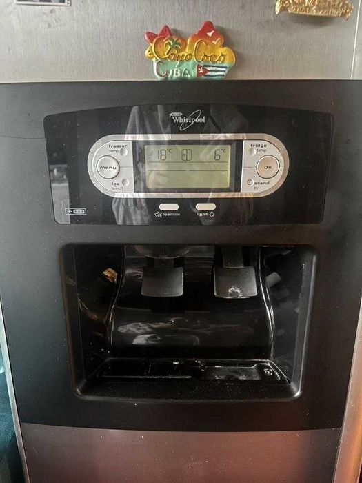 Холодильник дводверний Whirlpool б/у