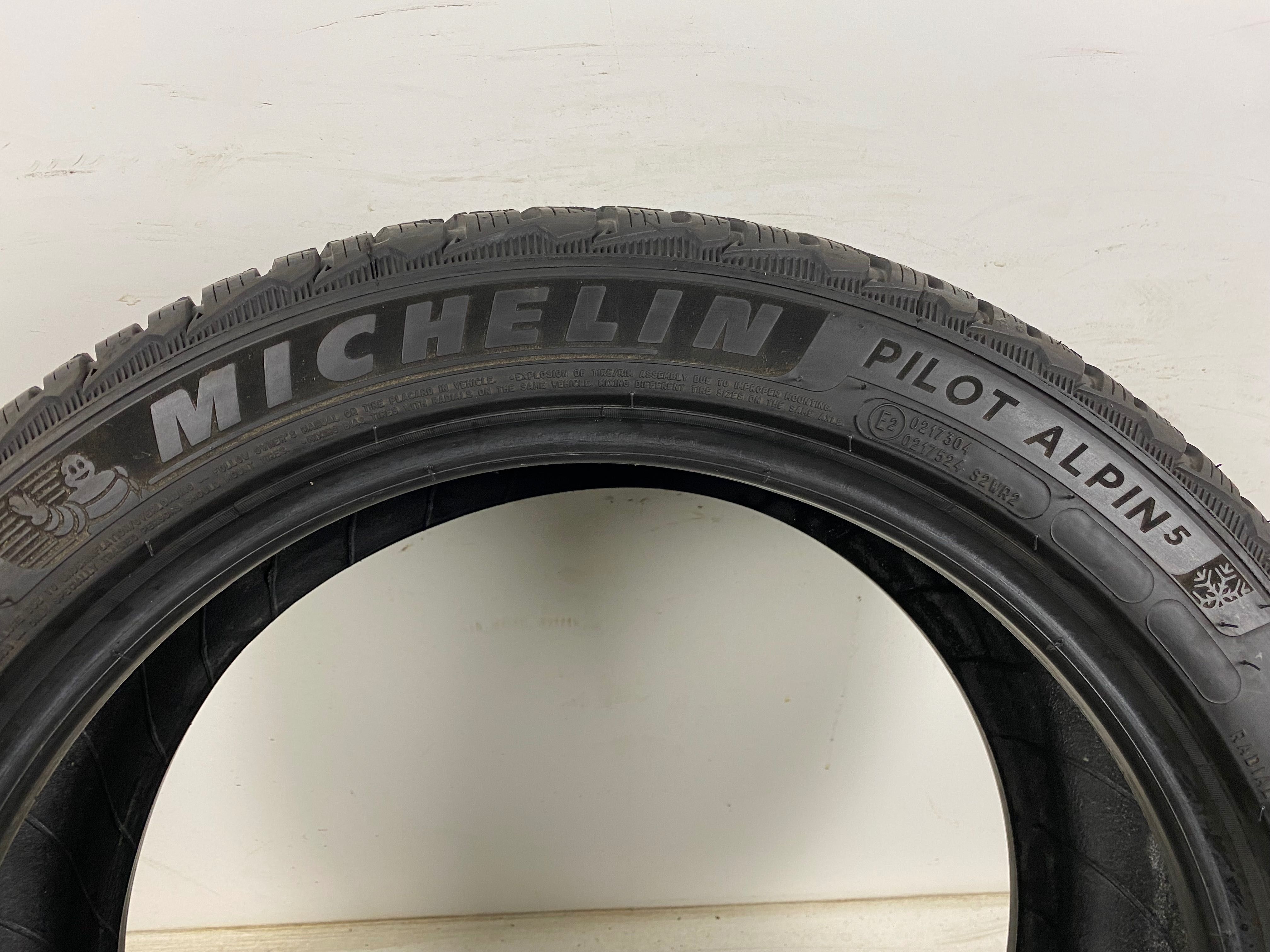 225/45R18 95V 245/40R18 97V Michelin Pilot Alpin 5