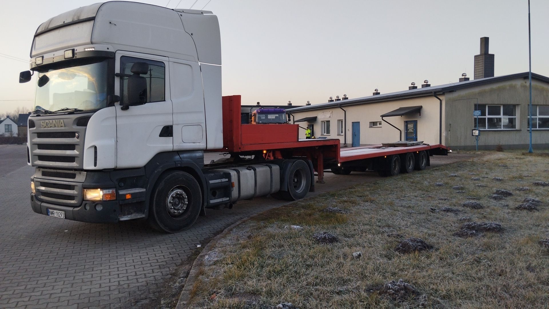 Niskopodwozie  transport