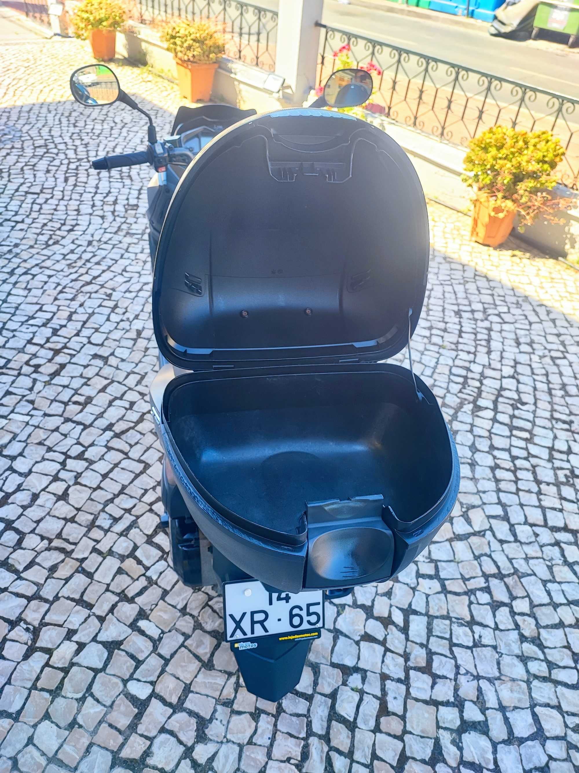 Sym Jet14 com revisão feita