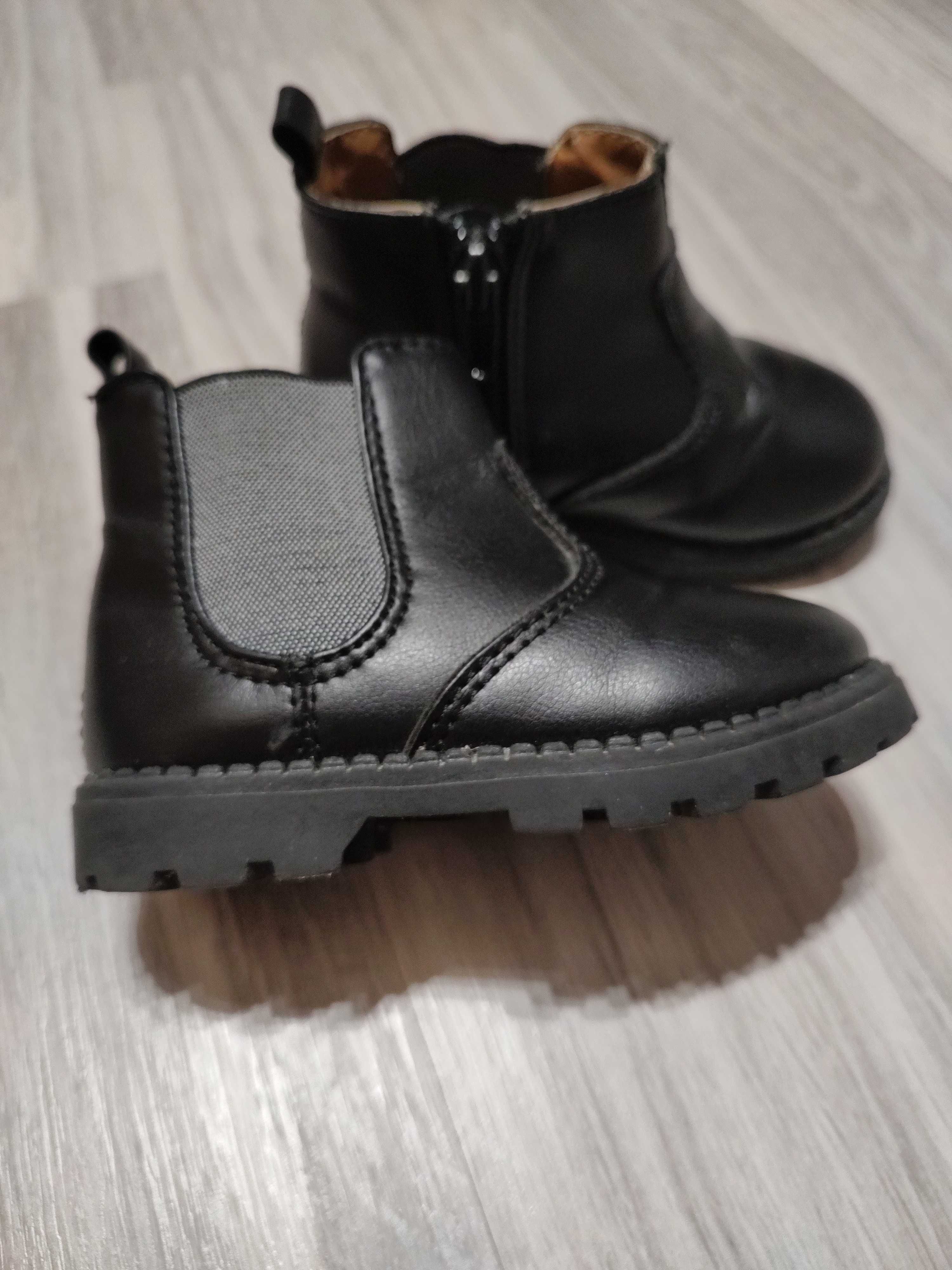 Eleganckie botki buty h&m czarne 20/21 półbuty sztyblety Zara