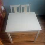 Sprzedam zestaw stolik + 2 krzesła Ikea kritter