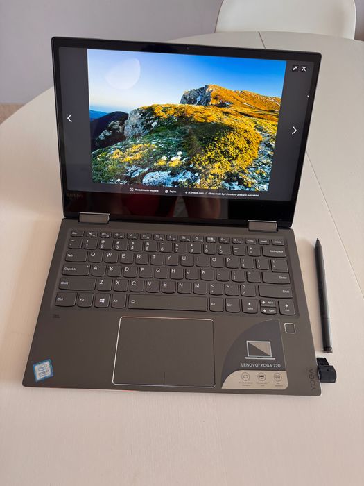 Laptop 2 w 1, Lenovo Yoga 720 13,3" i7 /8GB/ 256GB SSD/ DOTYK/ RYSIK