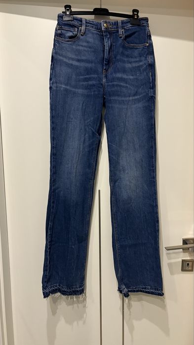 Jeansy GUESS Los Angeles, klasyczny denim, rozmiar 27