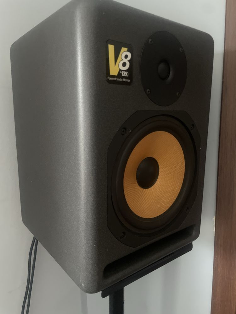 KRK V8 monitor odsłuchowy odsłuch profesjonalny