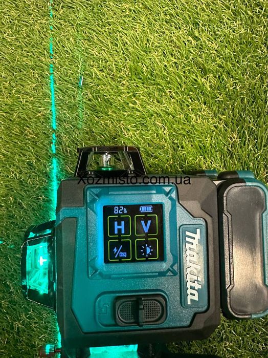 Акумуляторний лазерний нівелір Makita SK900GDZ 3D-4D рівень (24V, 5AH)