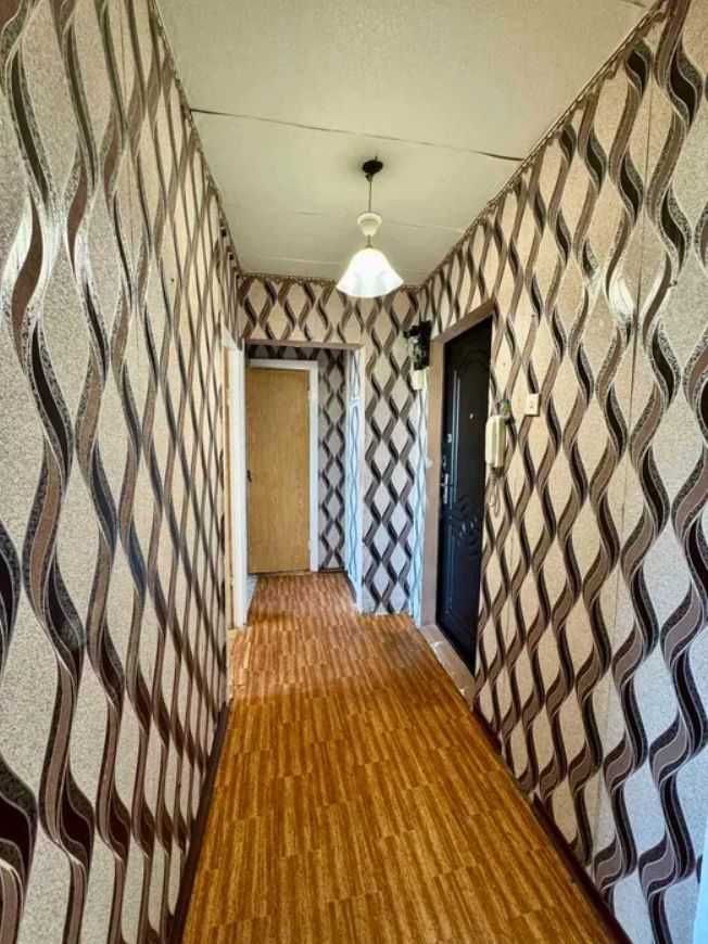 2 кім в багатоповерхівці район ПАРУС (717154)