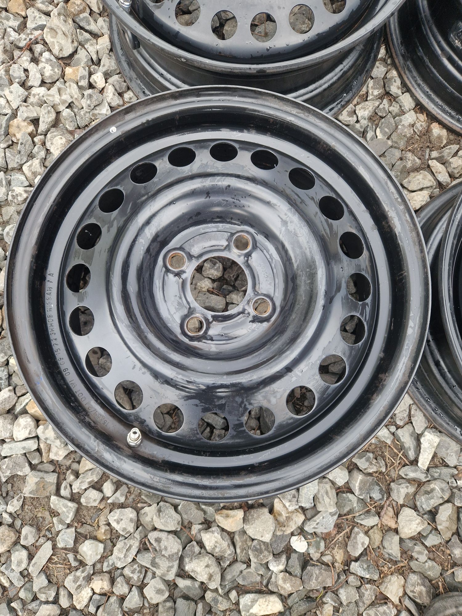 Felgi 4x100 r15 piasta 60.1mm nissan itp