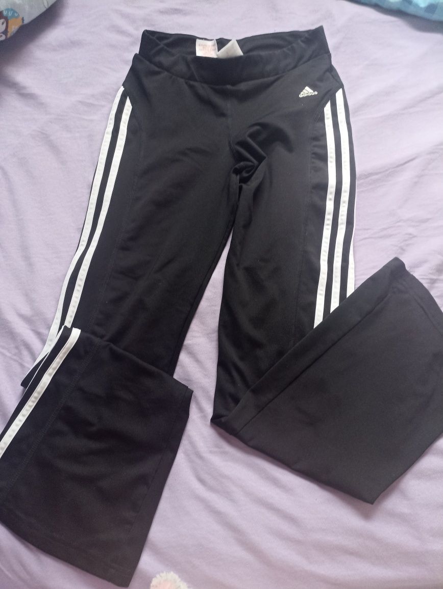 Spodnie Adidas rozmiar 152 xs