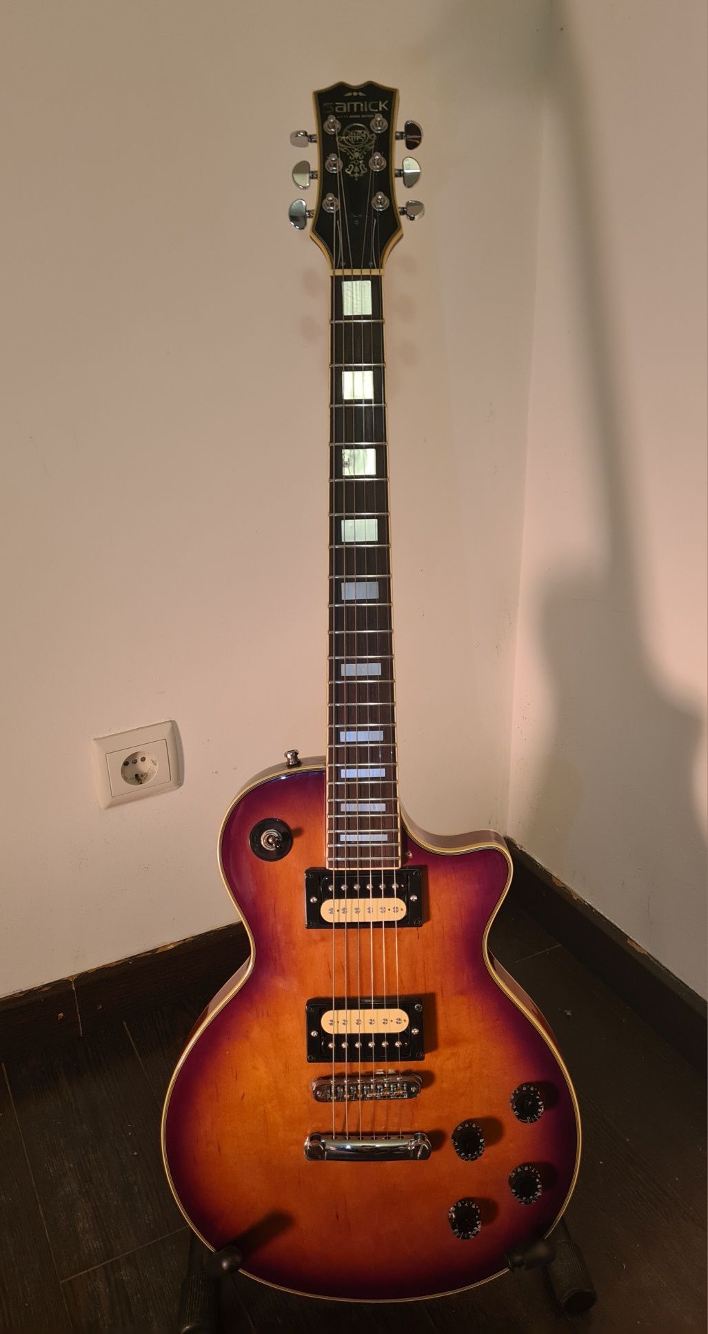 Samick Les Paul Custom